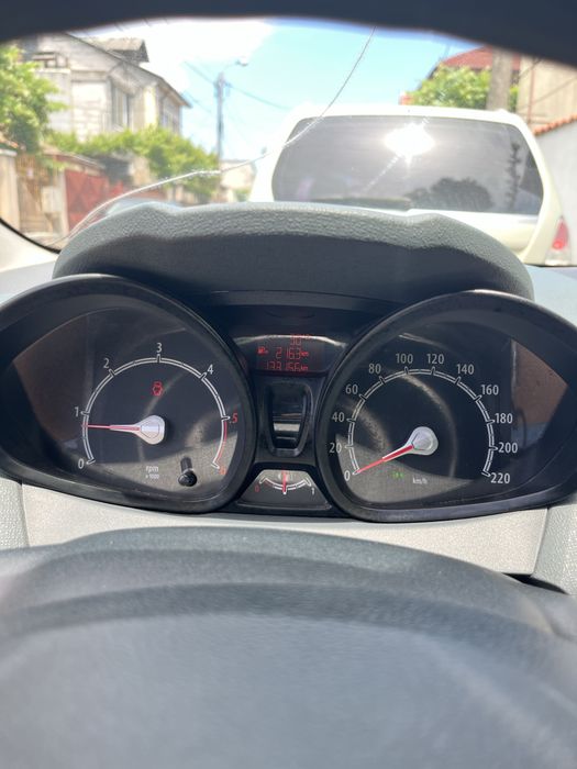 FORD Fiesta 2009 — imagine 5