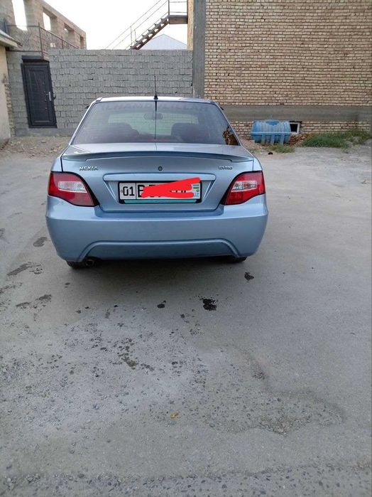 Nexia 2 2013 yil moshina xolati yaxshi suyegi butun gazi bor 100 tali