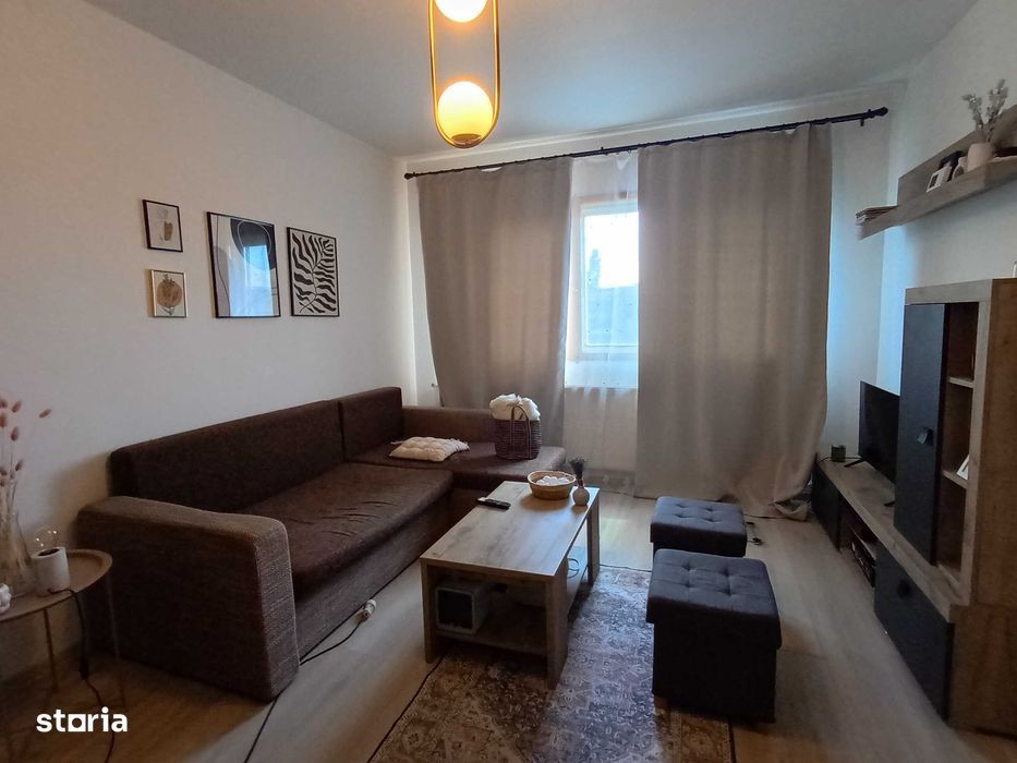 Apartament 2 camere de închiriat – Podu Roș | 2 minute de Palas