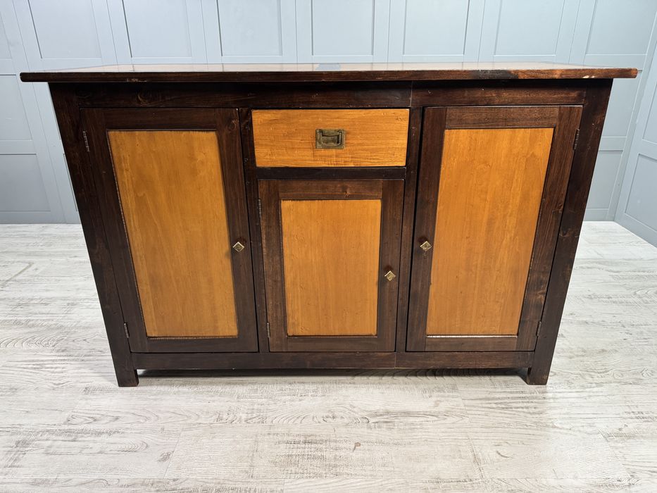 Рустикален бюфет масив Н169