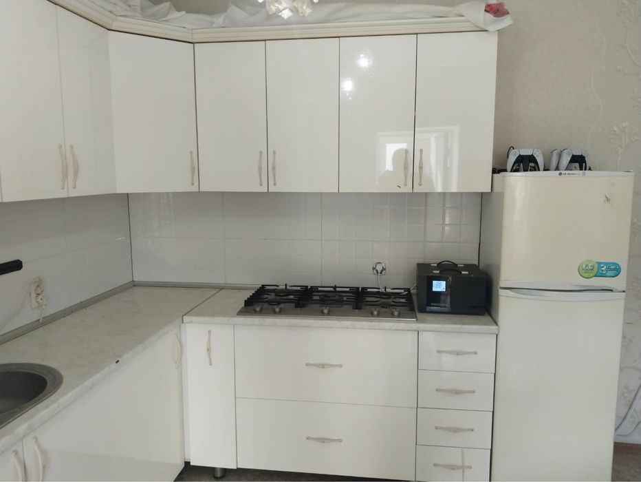 Продам кухонный гарнитур