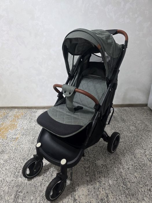 Прогулочная каляска