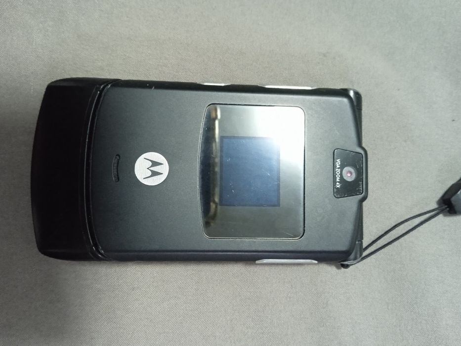 Продам телефон Motorola W3