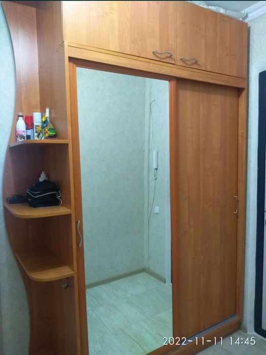 Продам шкаф-купе