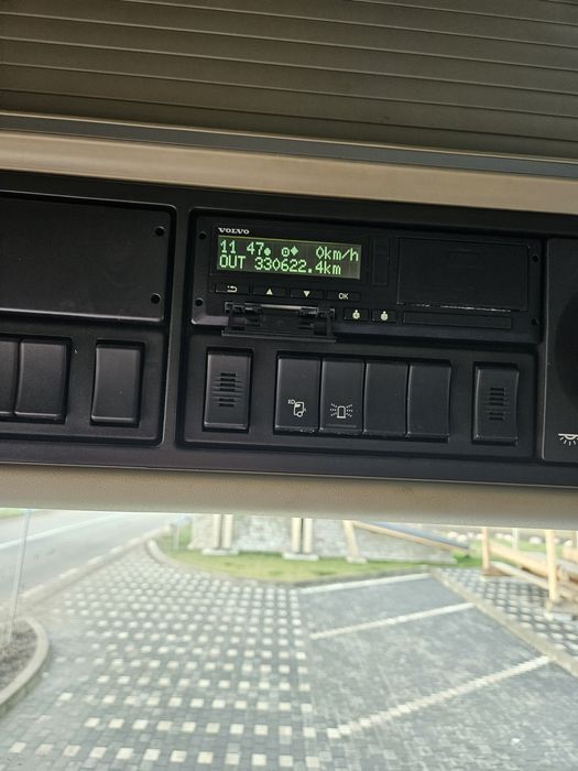 Volvo forestier cu macara longlift 125