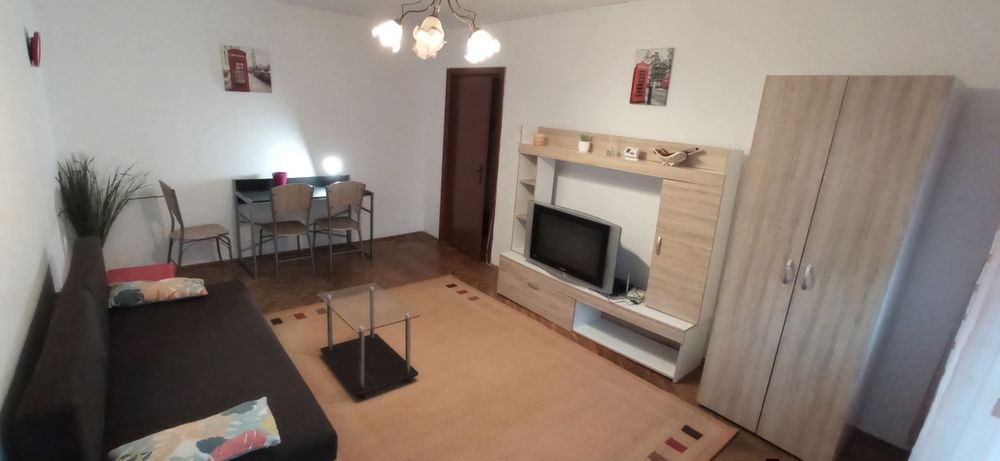Proprietar închiriez apartament 2 camere zona Simion Barnutiu Modern