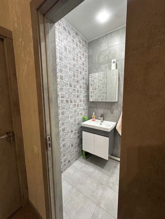 Ц-2 Алайский 2/5/9 Еврорем 82 кв.м ор: Акай Сити Басри Баба