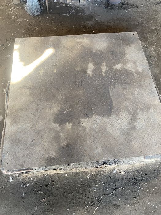 Продам весы до 2х тонн