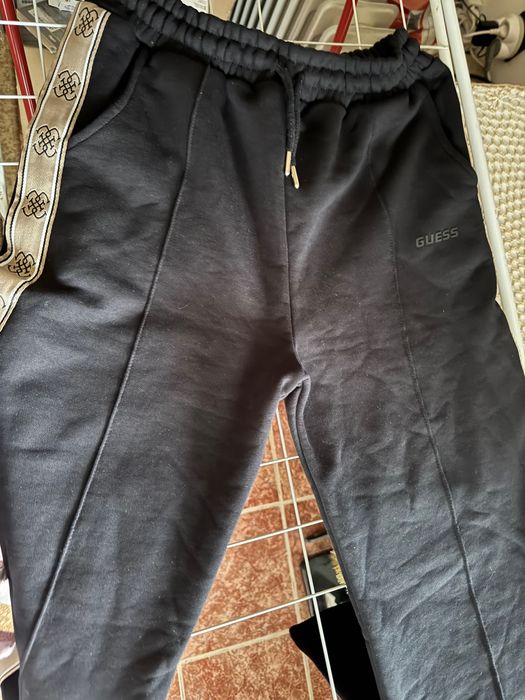 Дамски комплект Guess