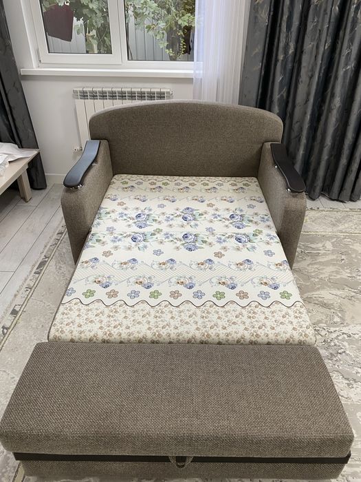 Диван,Сафа для дома