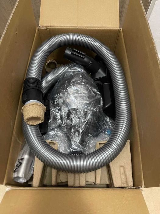 Aspirator Rowenta Compact Power Cyclonic