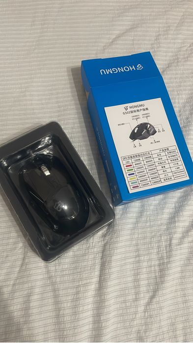 Продам мышка игравои