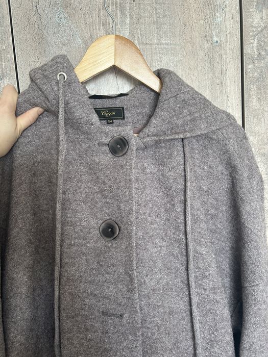 Продам женское пальто