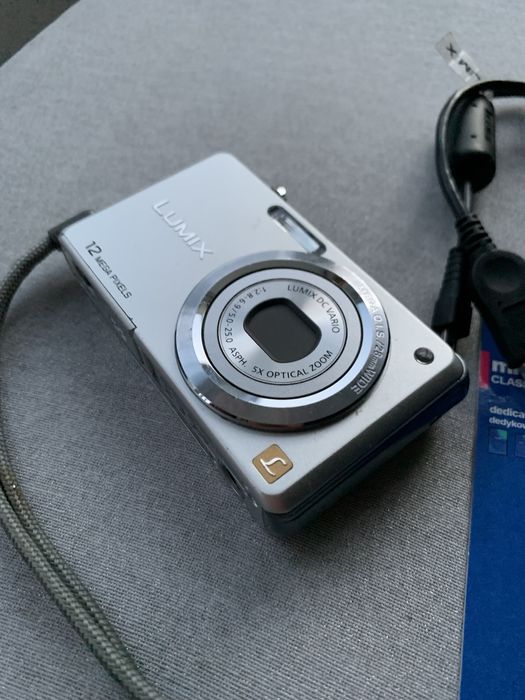 Camera Foto Digitala PANASONIC DMC-FS10 Silver, Digital Point & Shoot