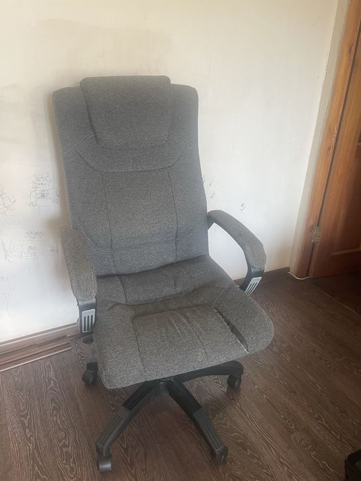 Офисное кресло ZETA