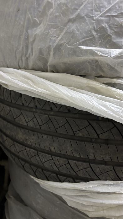 Продам шины б/у
