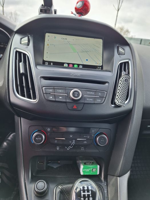 FORD Focus 2018 — imagine 5