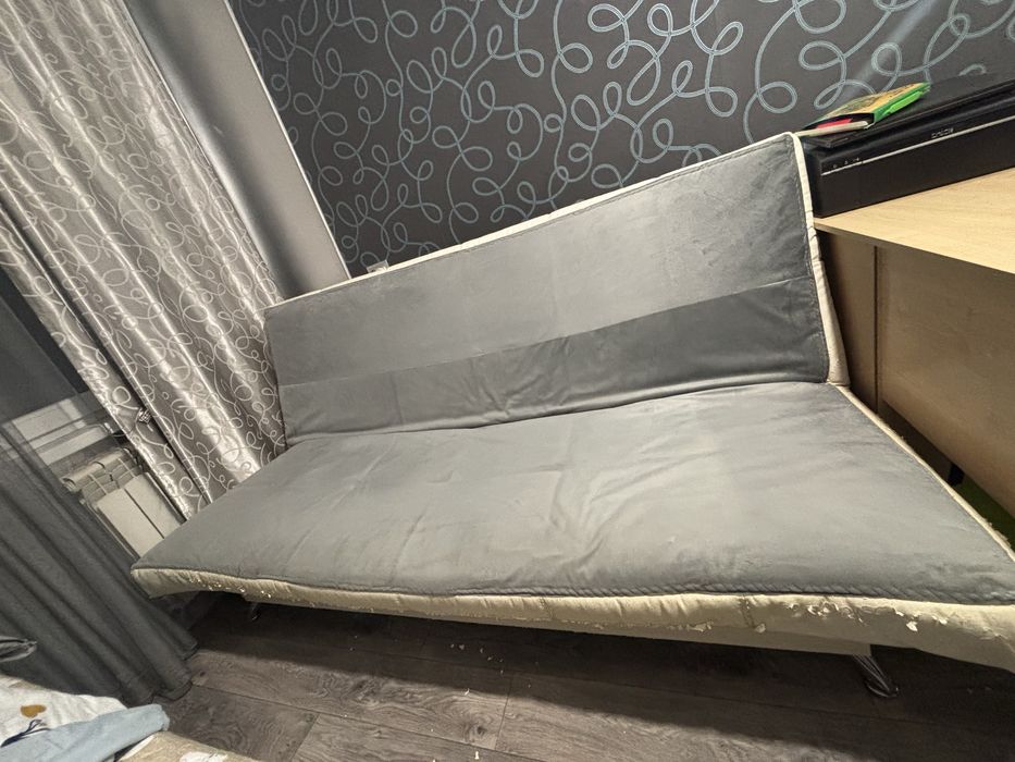 Продам диван книжку б/у
