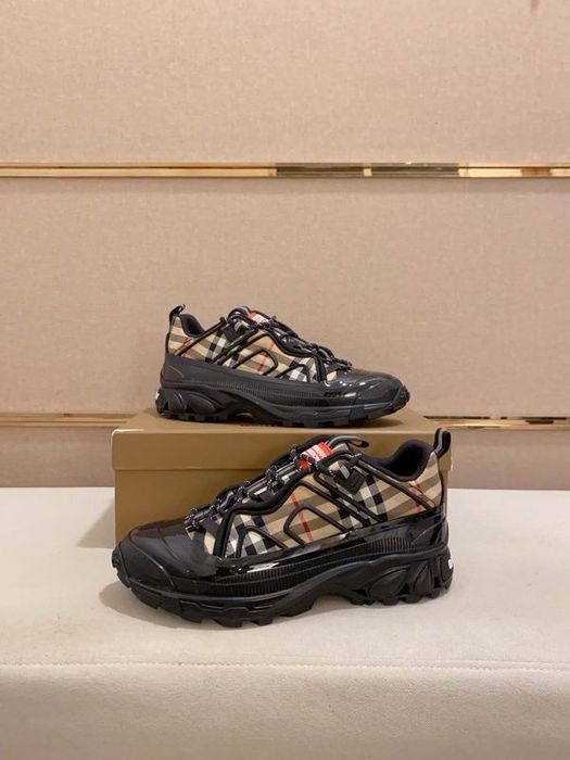 Burber*ry sneakers