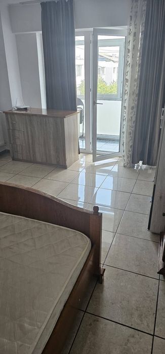 Închiriez garsoniera ultracentral!
