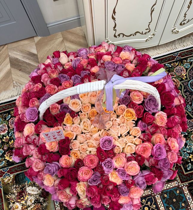 Цветы именно розы, шт 301