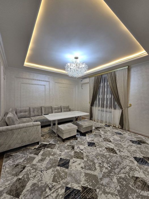 Продаётся 2х комнатная  квартира