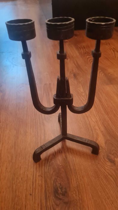 Свещници ковано желязо