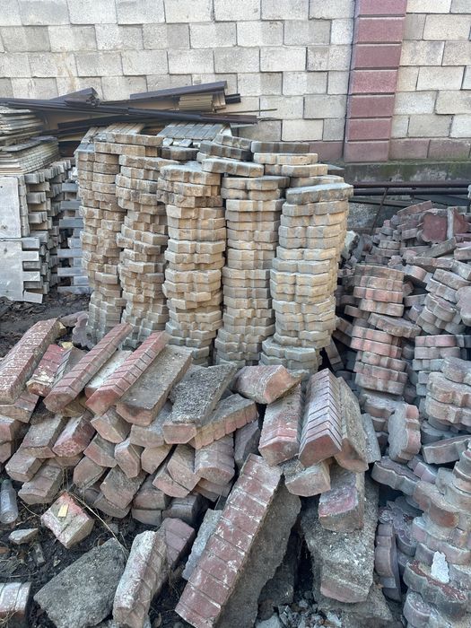 Брюсчатка с бордюрами. ТОРГ