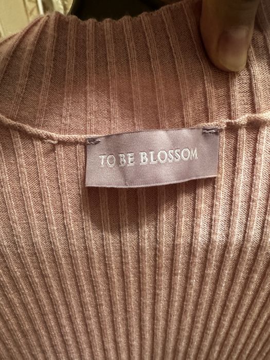 Платье нежно розовое