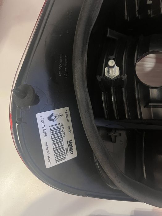 Tripla dreapta Valeo Renault Scenic 1999-2004 noua