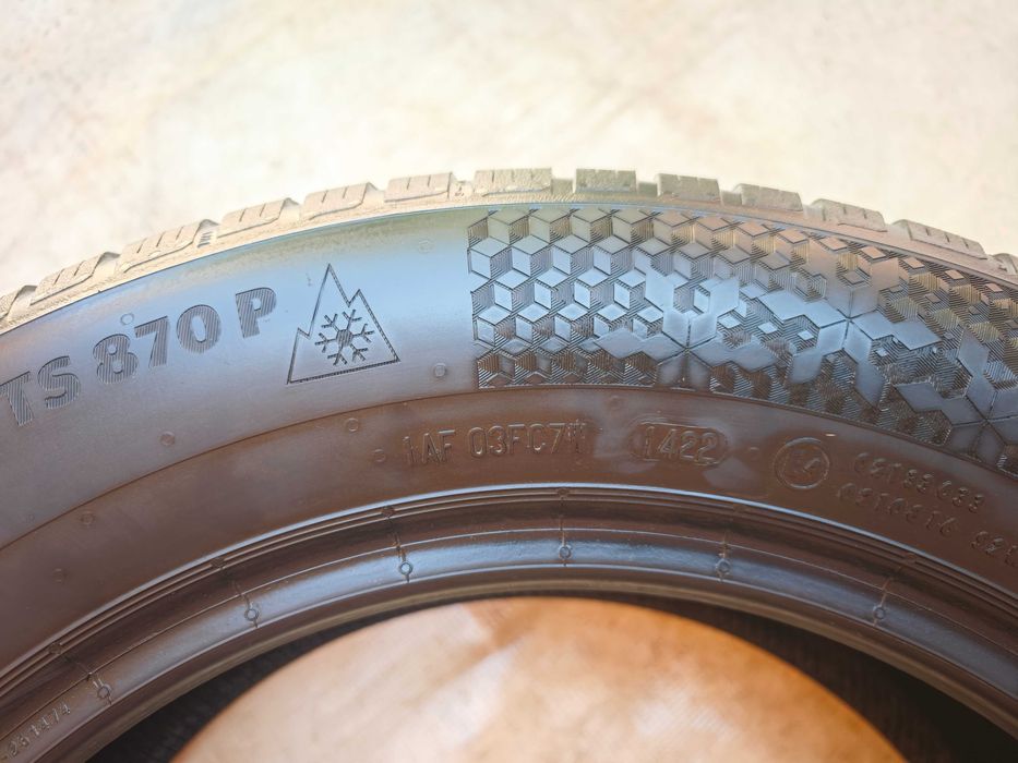 Anvelope 225/55/16 iarna M+S Continental