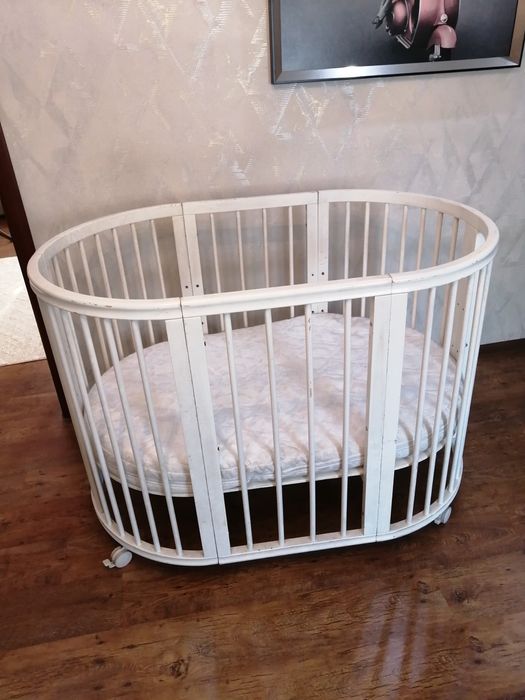 Продам детскую кроватку