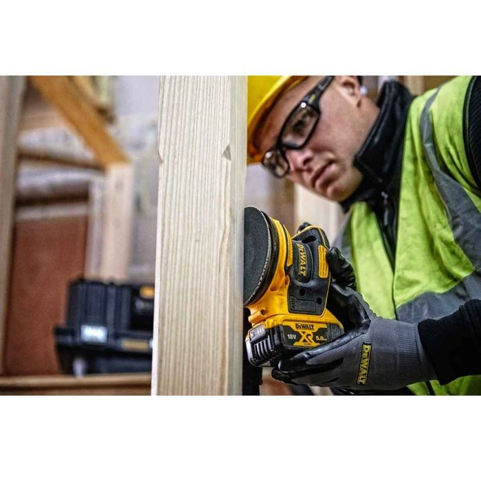 Dewalt DCW210N Акумулаторен Ексцентършлайф 18V ф125мм