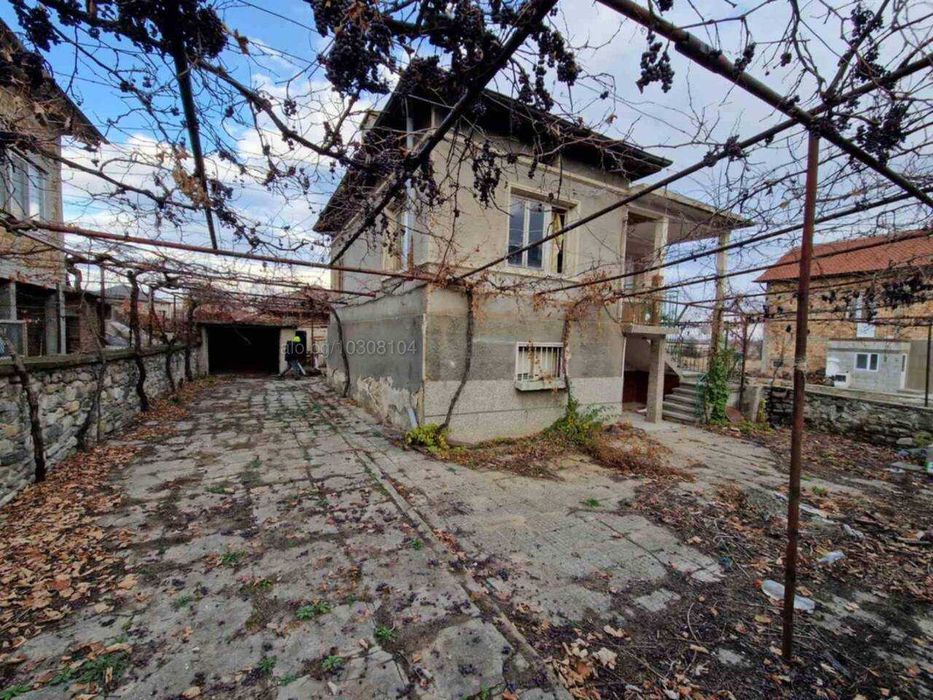 Продава се Къща в с. Варвара, Област Пазарджик - 136 кв.м за 237 €/кв.м - Снимка #1