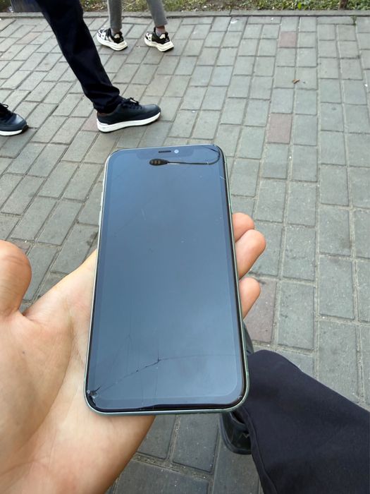 iPhone 11 128GB | АКБ 77%