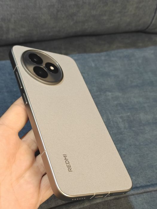 Redmi K80 Ultra 12/256 Gb almashtiriladi
