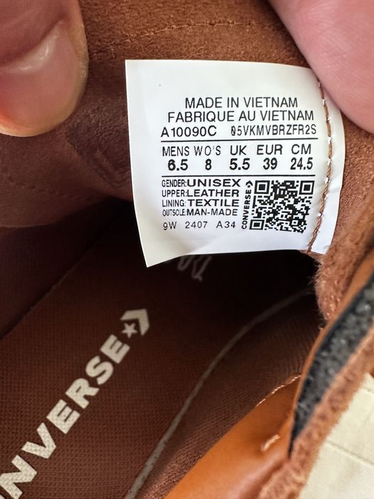 Tenisi Converse piele , originali,  marimea 39 noi