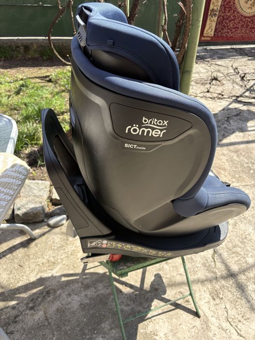 Scaun auto copii Britax Romer ISOFIX i-Size DUALFIX M Moonlight Blue, 61 - 105 cm, rotativ, Albastru