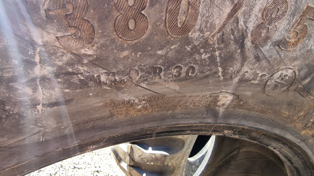 Cauciuc Agricol 14.9R30 (380/85R30) marca Continental