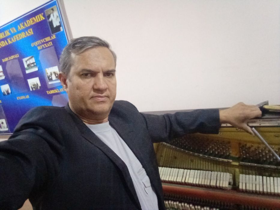 Настройка пианино.