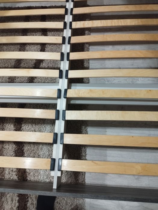 Продам двухспальную кровать