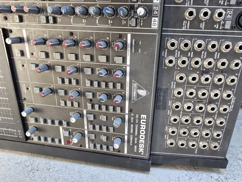 Огромен мишпулт  Behringer