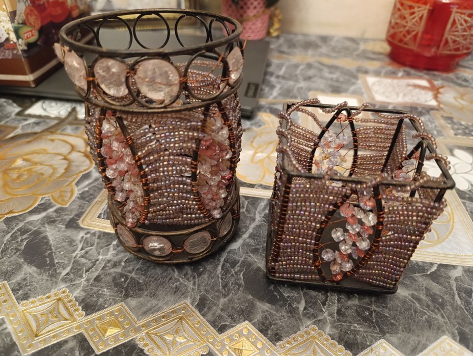 Подставка для свечей,ручная работа из бисера,старинная