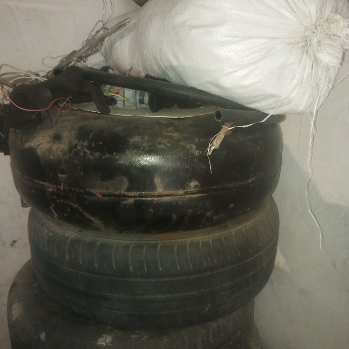 Газ балон комплект сатылады.