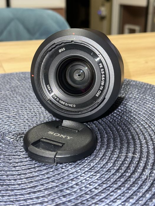 Обектив sony 28-70mm f3.5 фулфрейм