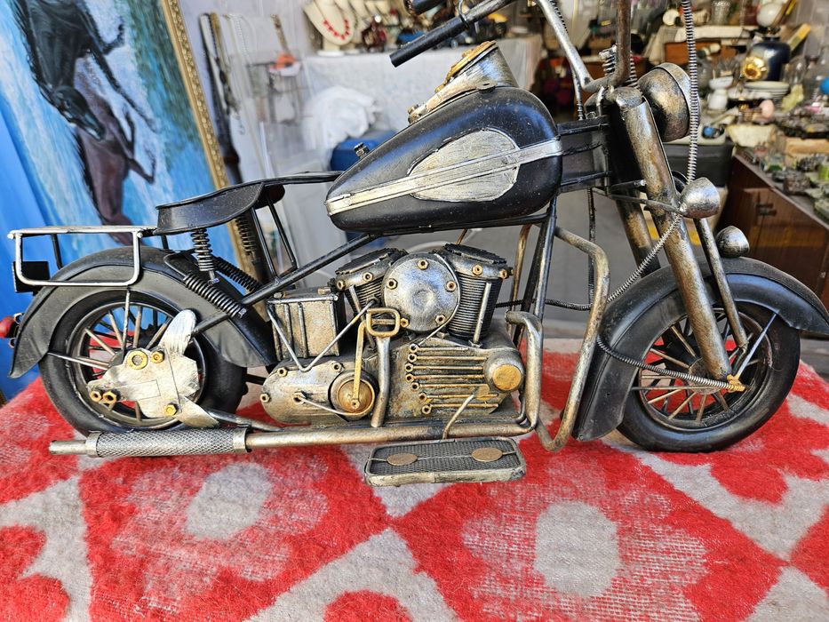 Сувенирыные мотоциклы.