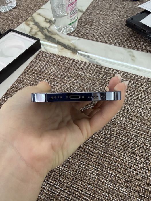 iPhone 13 Pro Max – stare excelentă, fără defecte