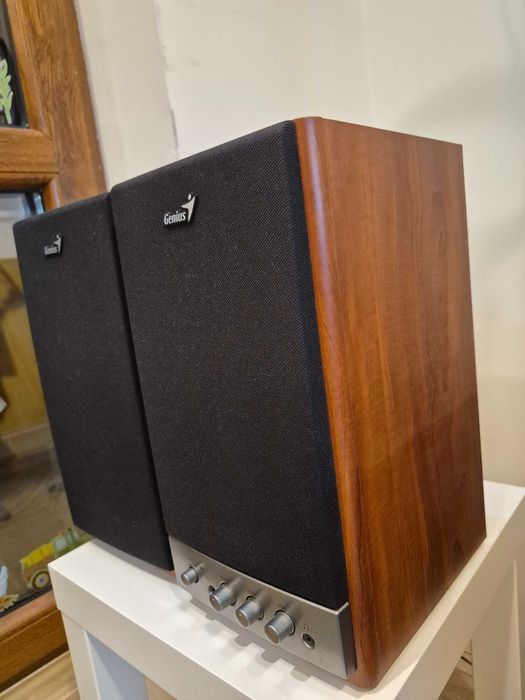 Активни стерео високоговорители тонколони Genius SP-HF1250X