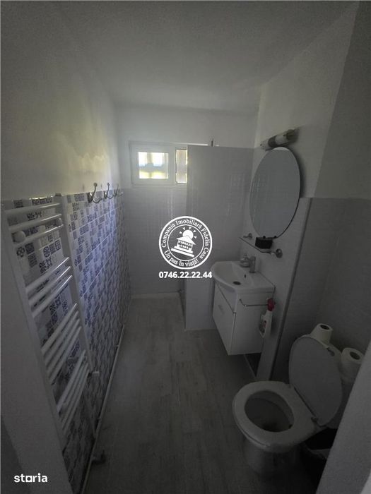 Apartament 3 camere  de vanzare  Podu Ros,