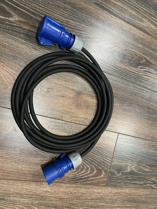 Чисто нови монофазни и трифазни удължители